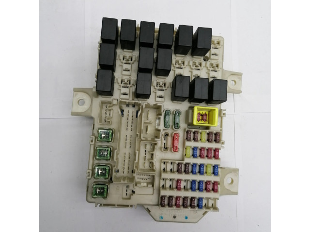 Блок предохранителей MN108319, 1571HOA Mitsubishi Colt