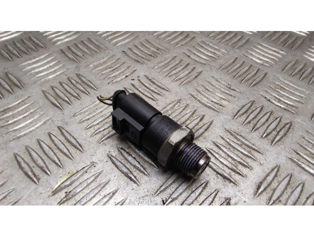 Датчик уровня горючего