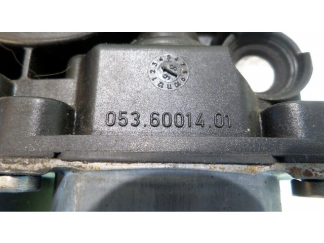 Передний двигатель механизма для подъема окон