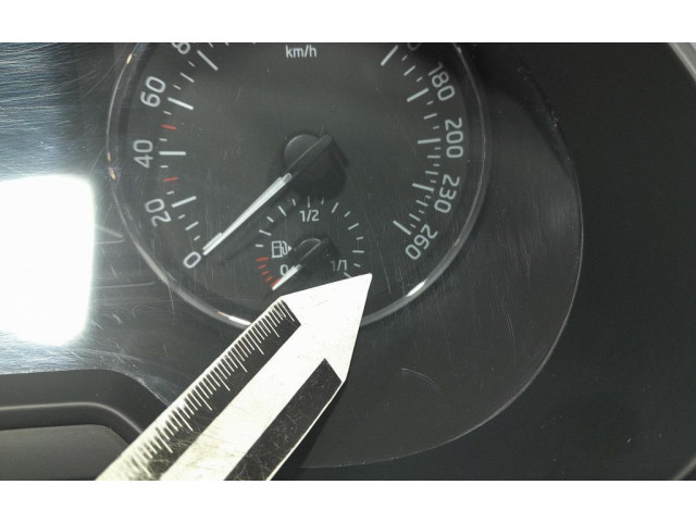 Панель приборов 5E0920780C, 5E0920780C Skoda Octavia Mk3 (5E)