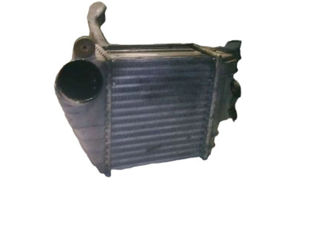 Интеркулер     Audi A3 S3 8L 