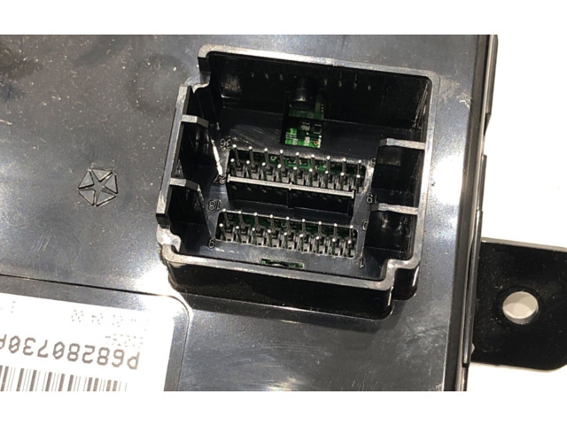 Блок управления P68280730AB Jeep Cherokee