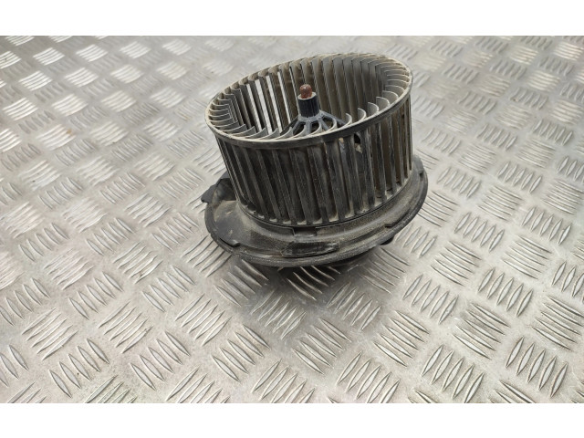 Вентилятор печки 1K1819015E Skoda Yeti (5L)