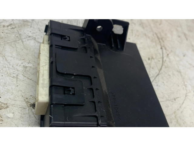 Блок управления климат-контролем 8865053430 Lexus IS III XE30