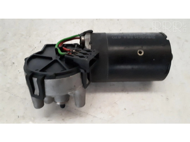 Двигатель стеклоочистителей