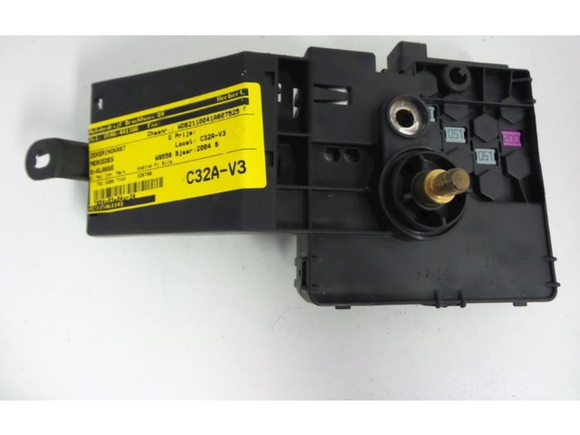 Pojistková skříňka A2115461141, A2115461141 Mercedes-Benz E AMG W211 2004