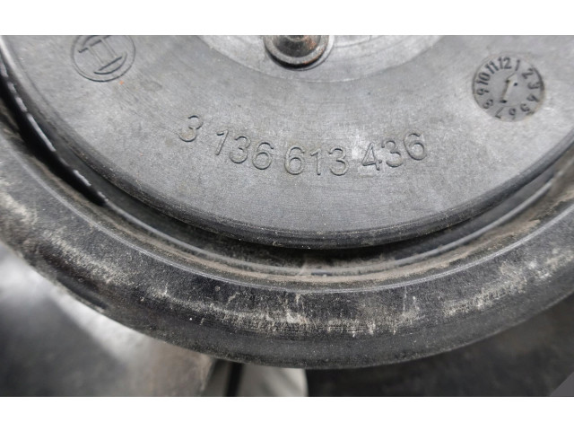 Вентилятор радиатора     0130307188, 3136613436    Mercedes-Benz CLS C218 X218 