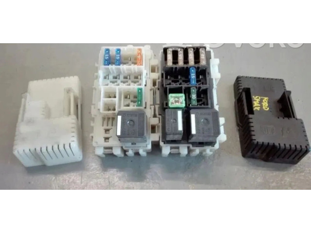 Блок предохранителей Ford S-MAX