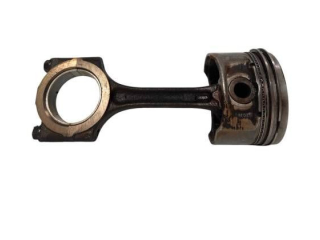 Шатун  7701469247, 7701478731    Dacia Logan II  