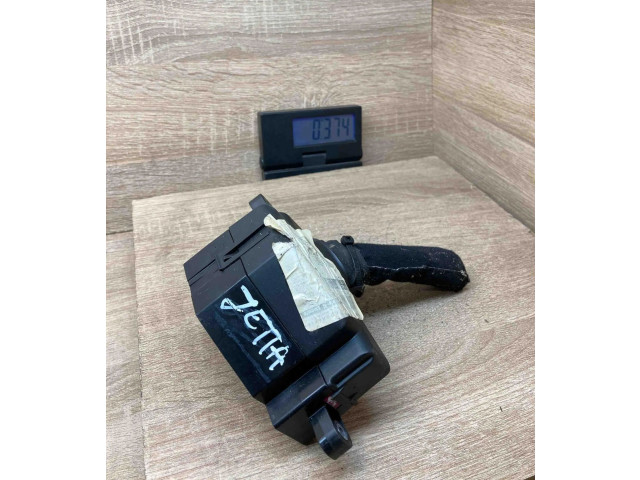 Блок предохранителей VolkswagenJetta Volkswagen Jetta IV