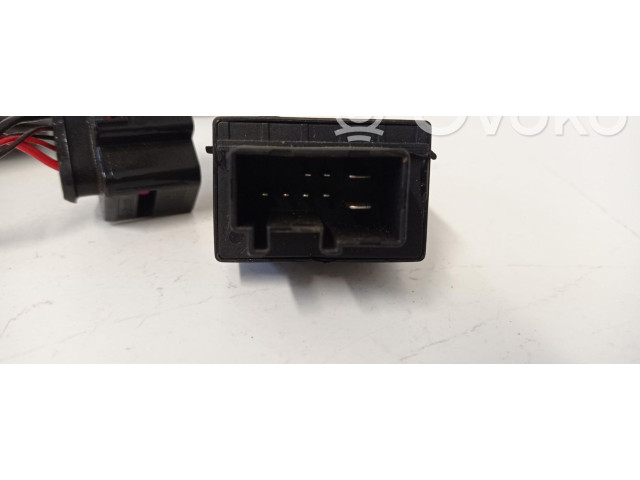 Турбина Блок управления двигателя Audi A1  1K0906093G         