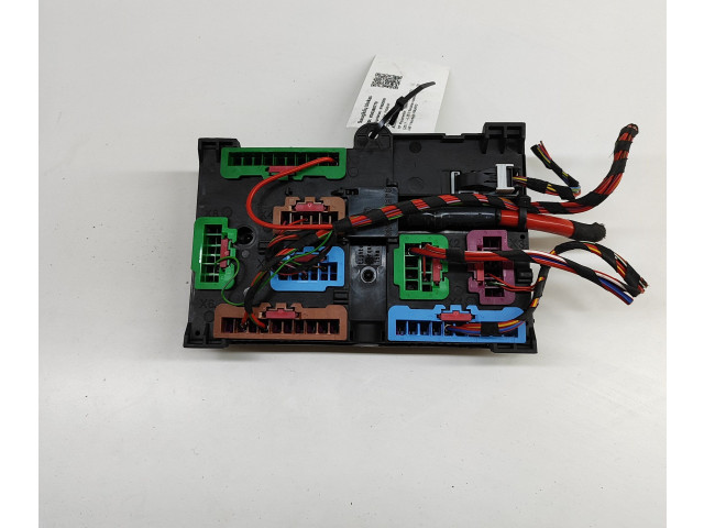 Блок предохранителей 6828075, 8795478 BMW X3 G01