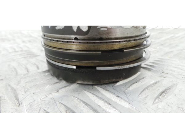  Поршень OM 651.930 A6510302517, 143110076211X  Mercedes-Benz CLA C117 X117 W117  