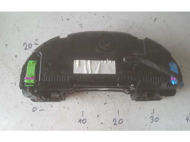 Přístrojová deska Audi A4 S4 B6 8E 8H 2003 8E0920950K