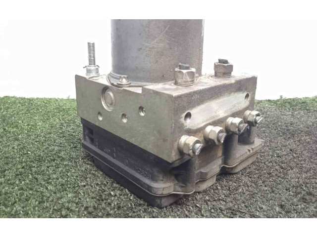 Блок АБС BOSCH   Subaru  Forester SH  2008 - 2013 года