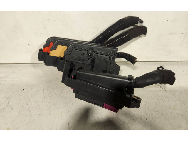   Pojistková skříňka 4L0971845   Audi Q7 4L 2006