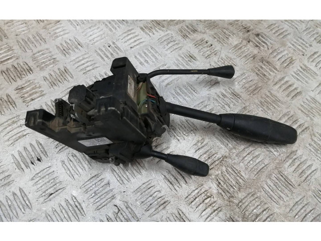 Ручка стеклоочистителей A1715450332, 05112405   Mercedes-Benz E W211