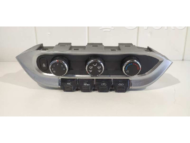 Модуль блока управления кондиционером    KIA Rio