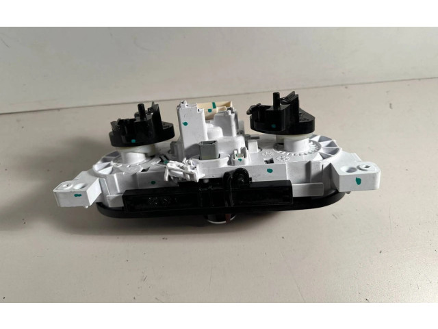 Блок управления климат-контролем 400883833, 5P3743000   Dacia Lodgy