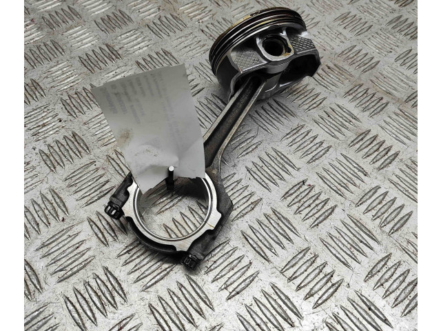 Píst CR3E6200B1A, JR3E6110AD Ford Mustang VI