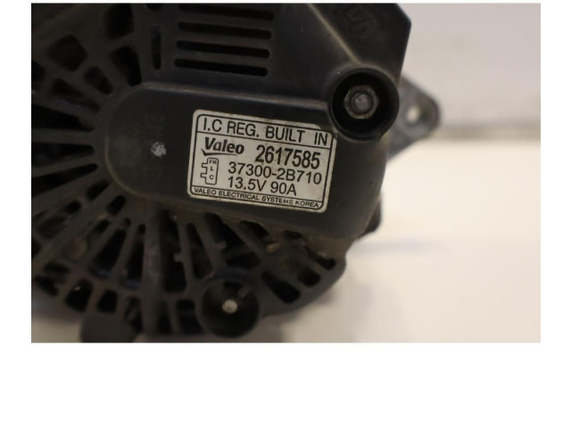 Генератор 37300-2B700   KIA Venga      