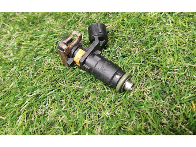 Форсунка 06A906031CP Volkswagen Jetta VI AMERICA