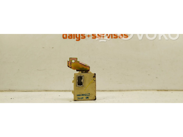 Блок управления 88013SA012 Subaru Forester SG