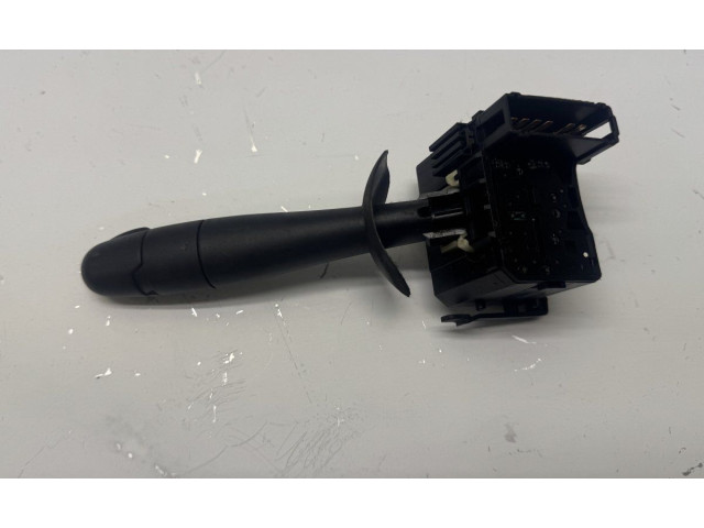 Включатель стеклоочистителей 91167048C, 91167048C   Renault Trafic II (X83)       