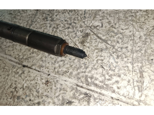 Форсунка 059130201A Audi A6 S6 C5 4B