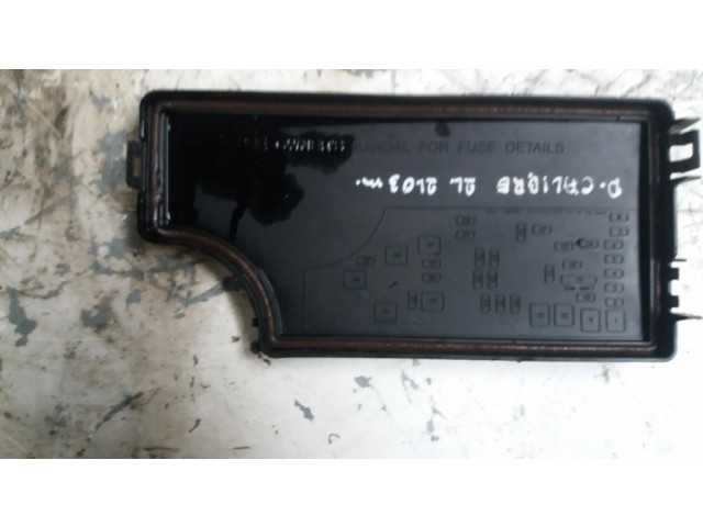 Pojistková skříňka Крышка ящика предохранителей Dodge Caliber 2007