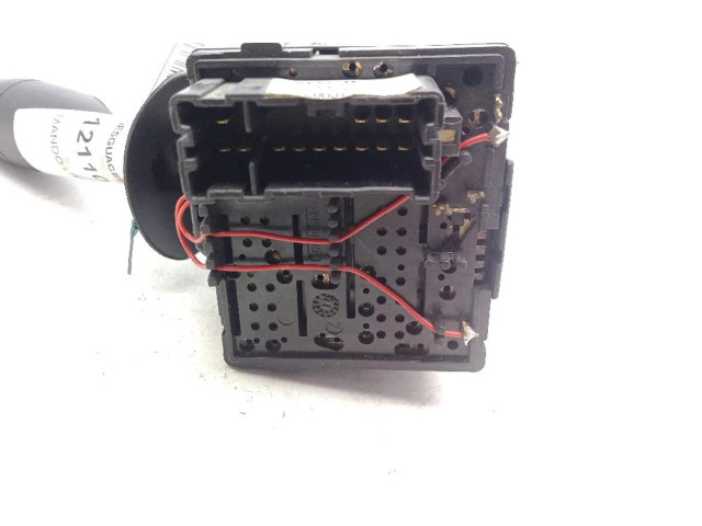 Ручка стеклоочистителей E10670253 Dacia Dokker