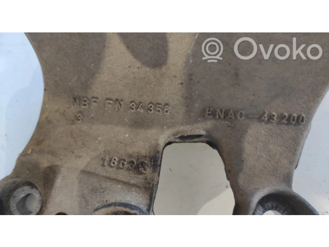 Кронштейн крепления коробки передач