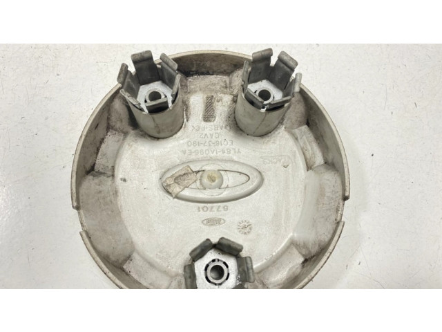 Заводская крышка (крышки) от центрального отверстия колеса