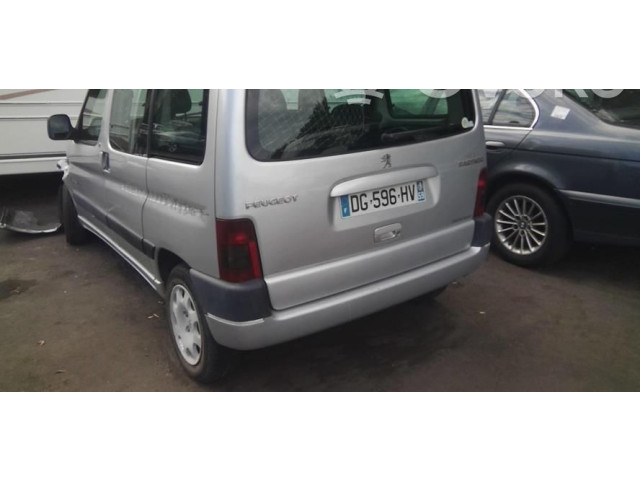 Зеркало электрическое        Peugeot Partner  2003 - 2008 года   