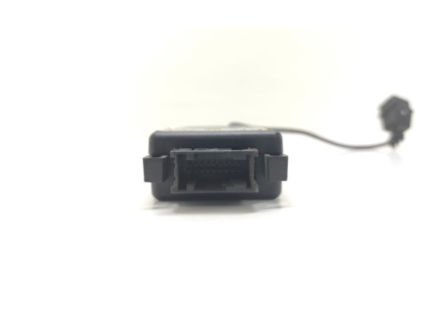 Tālruņa vadības bloks