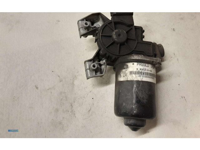 Моторчик дворников     Land Rover Range Rover Sport L320