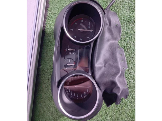 Панель приборов 50555161, 50555161 Alfa Romeo Giulietta