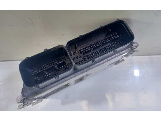 Блок управления двигателем Блок управления 95513916, 55246936   Opel Combo D