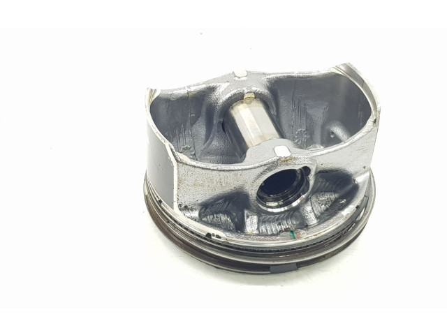 Píst PISTONBGDA, BGDA   Ford Kuga II     