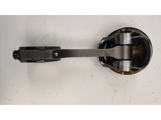 Píst Ford F150 pro benzínový motor 5.0