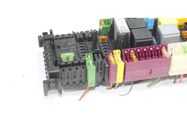 Pojistková skříňka 2469066600 Mercedes-Benz A W176 2014