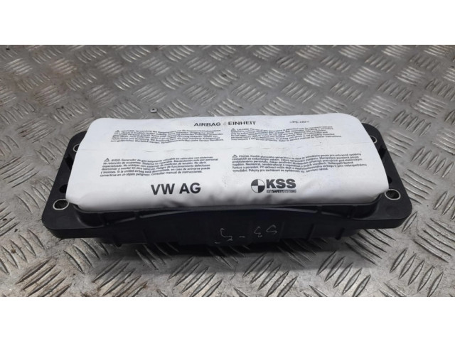 Подушка безопасности пассажира 8V0880204F Audi A3 S3 8V