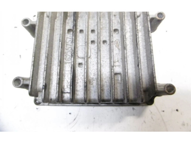 Блок управления двигателем Блок управления 12573576, 12573576 Chevrolet TrailBlazer