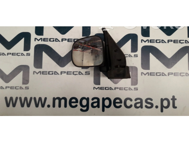 Зеркало электрическое Nissan Vanette - года