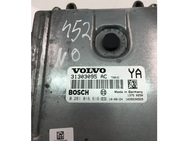 Блок управления двигателем Блок управления 31303095AC, 0281016616   Volvo V70