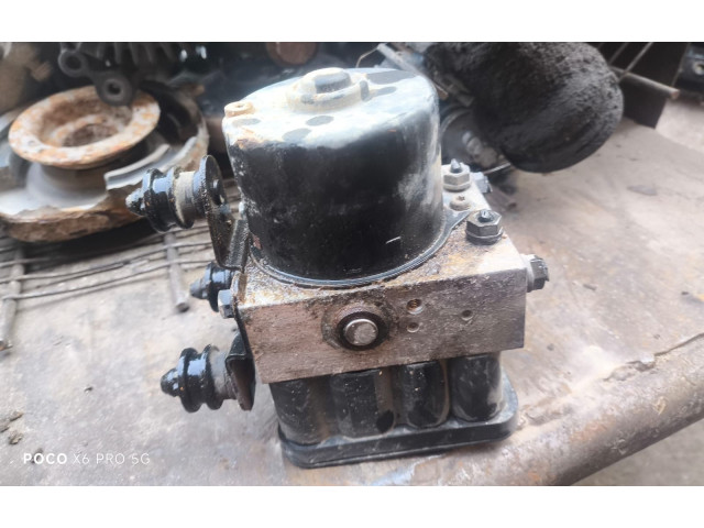 Блок АБС 1K0907379D, 10096003433 Volkswagen Touran I 2003 - 2010 года