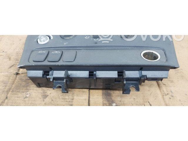 Блок управления климат-контролем Volvo S60