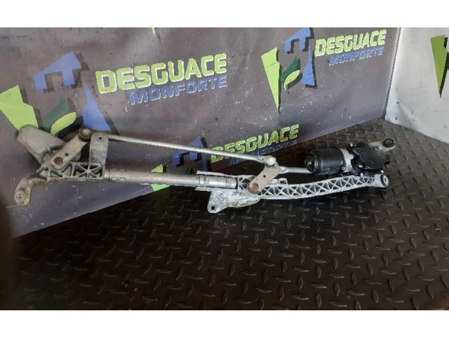 Моторчик дворников 8250A170, 8251A032 Mitsubishi Lancer X