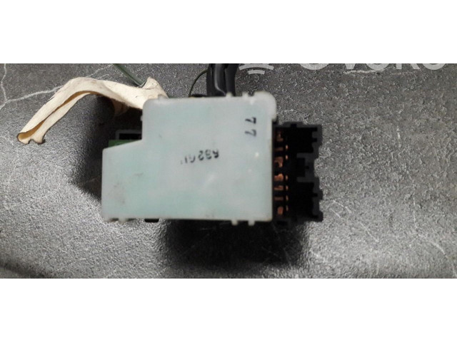 Ручка стеклоочистителей    Mitsubishi Lancer X