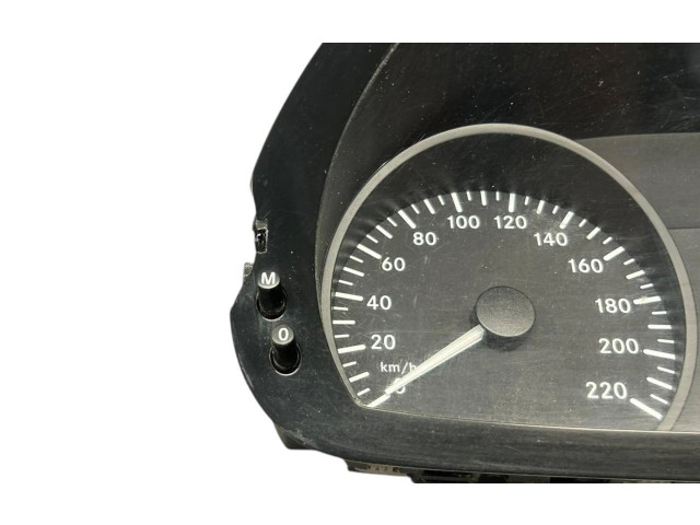 Přístrojová deska Mercedes-Benz Vito Viano W639 2011 A6399001100